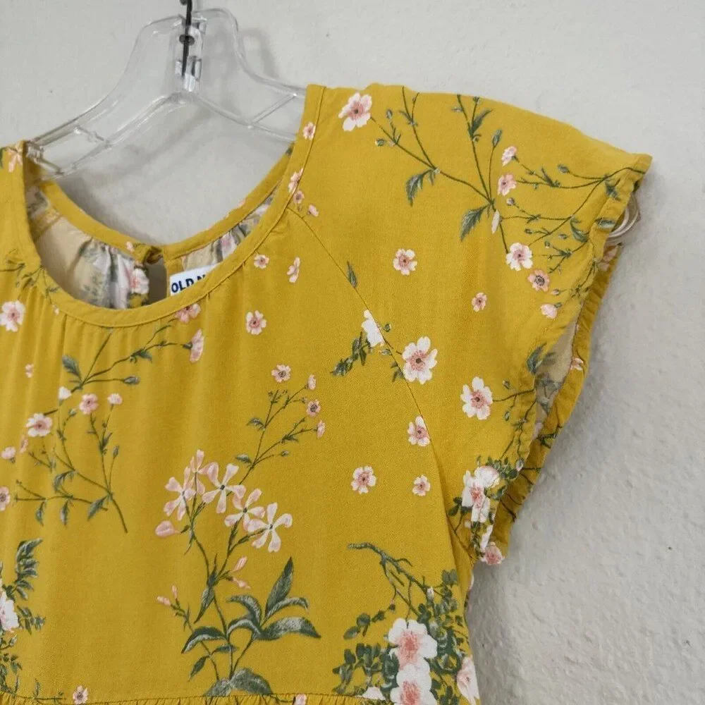 Old Navy Girl's Yellow Floral Dress Size M Yellow Short Sleeves Round Neck
